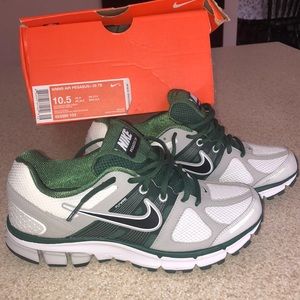 Women’s Nike Pegasus 28 shoes